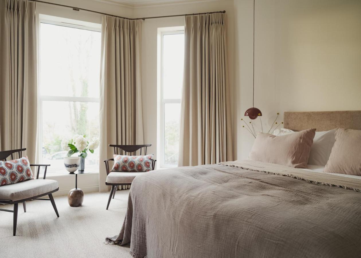 Leighton House - Boutique Guesthouse 바스 외부 사진 A bedroom at the Hotel