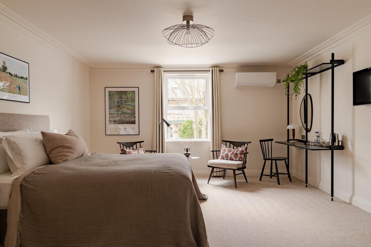 Leighton House - Boutique Guesthouse 바스 외부 사진 A room at the hotel