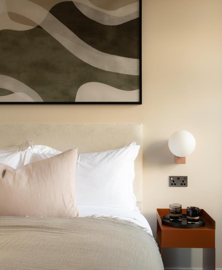 Leighton House - Boutique Guesthouse 바스 외부 사진 A bedroom at the hotel
