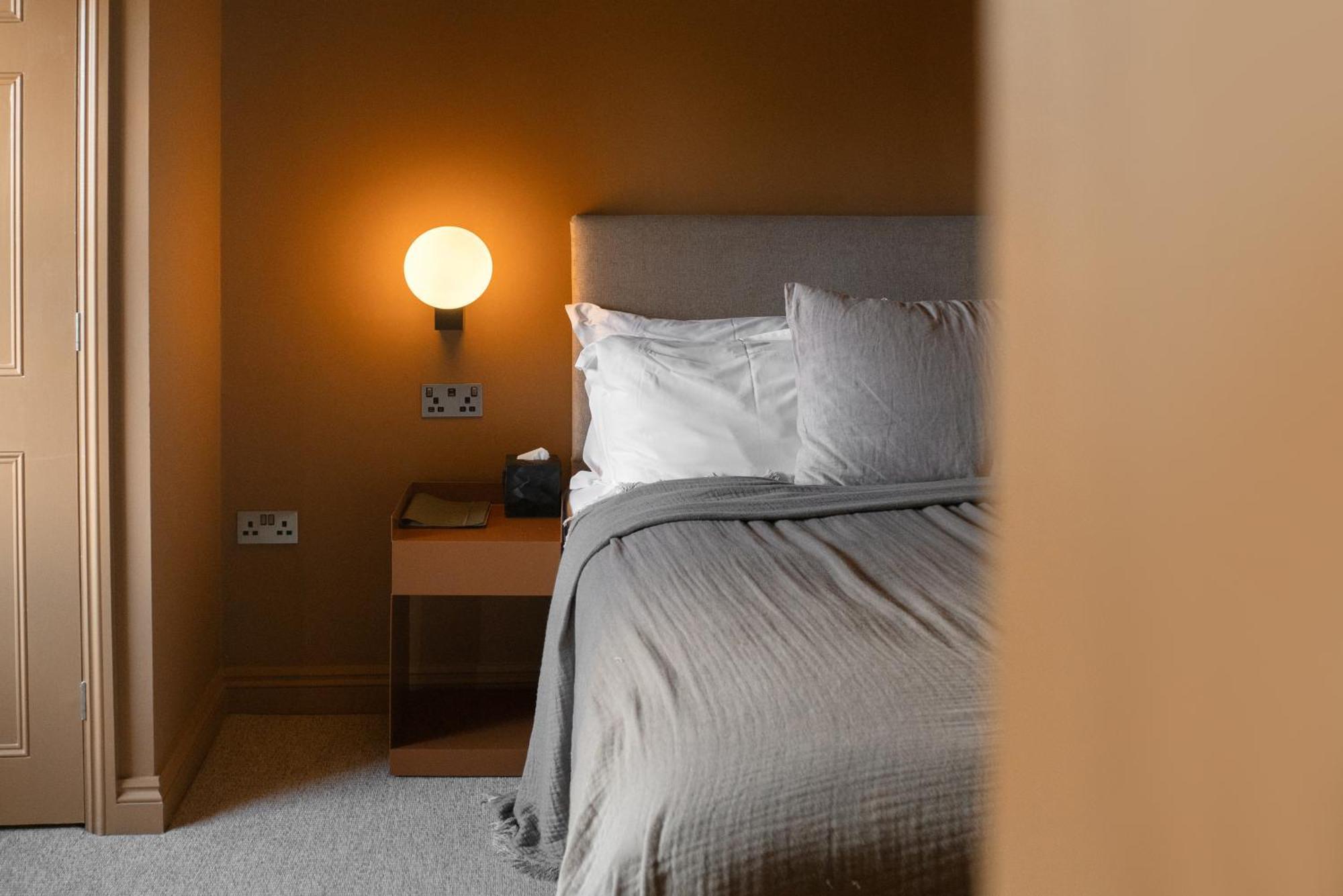Leighton House - Boutique Guesthouse 바스 외부 사진 A bedroom at the hotel
